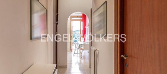 Studio in Rome, Italy No. 139857 4