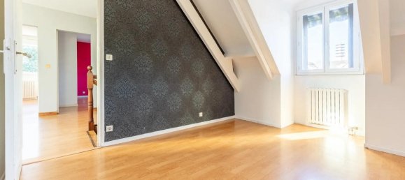 3 غرف نوم فيلا في Saint-Herblain, France رقم 99419 40