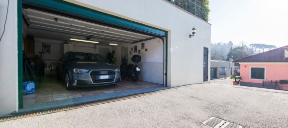 8 Schlafzimmer Wohnung in Genoa, Italy, Nr. 379597 5