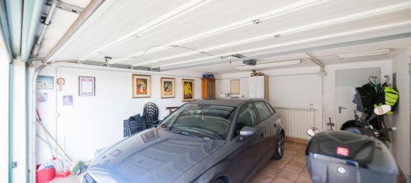 8 Schlafzimmer Wohnung in Genoa, Italy, Nr. 379597 6