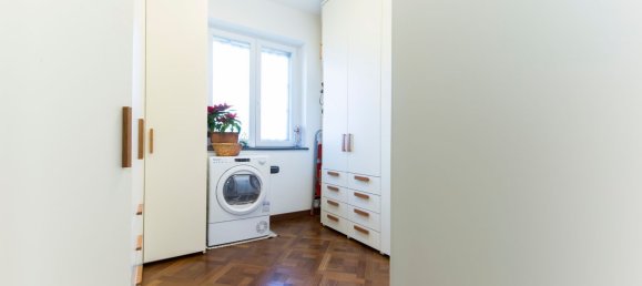 8 Schlafzimmer Wohnung in Genoa, Italy, Nr. 379597 25