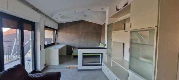 2-Zimmer Penthouse in Venegono Inferiore, Italy, Nr. 111912 7