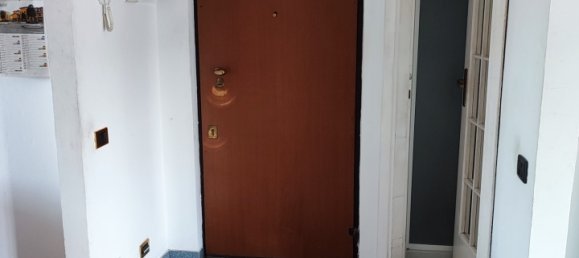 2-Zimmer Penthouse in Venegono Inferiore, Italy, Nr. 111912 2