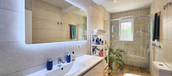 Villa de 4 dormitorios en Alicante, Spain No. 142040 21