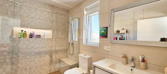 Villa de 4 dormitorios en Alicante, Spain No. 142040 14