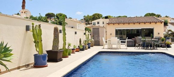 Villa de 4 dormitorios en Alicante, Spain No. 142040 4