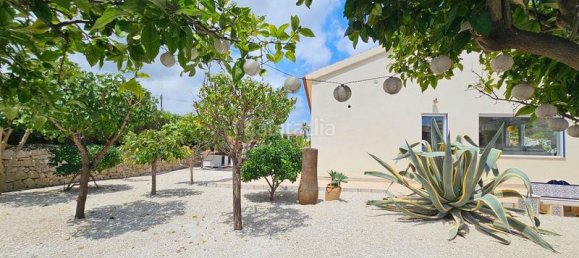 Villa de 4 dormitorios en Alicante, Spain No. 142040 33