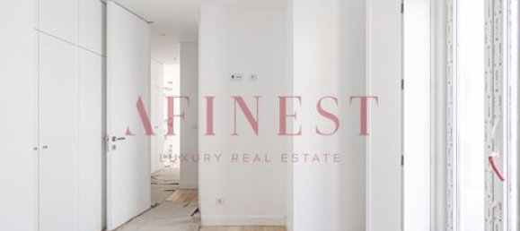 3 bedrooms Duplex in Cascais, Portugal No. 147301 10