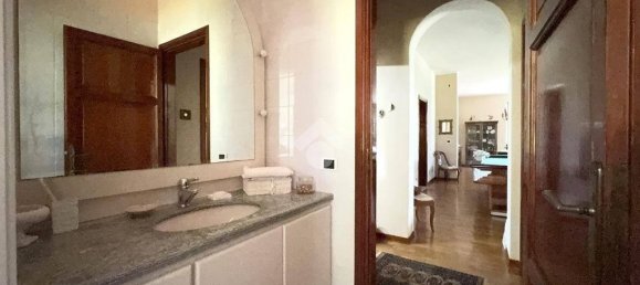 5 غرف نوم فيلا في Ripalta Cremasca, Italy رقم 172742 24