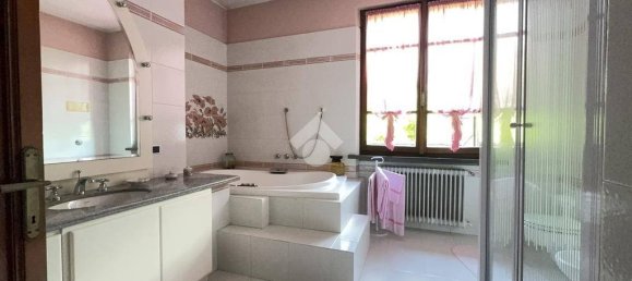 5 غرف نوم فيلا في Ripalta Cremasca, Italy رقم 172742 34