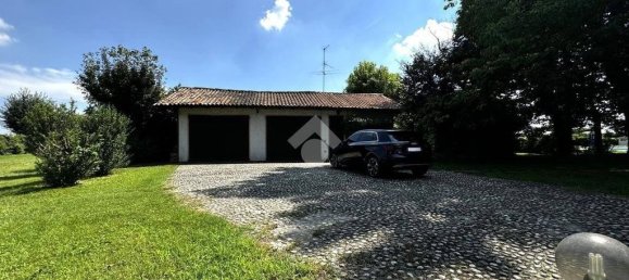 5 غرف نوم فيلا في Ripalta Cremasca, Italy رقم 172742 42