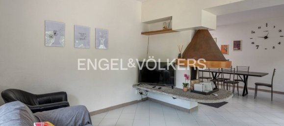 Apartamento de 2 dormitorios en Valmadrera, Italy No. 280194 11