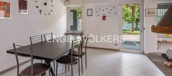 Apartamento de 2 dormitorios en Valmadrera, Italy No. 280194 8