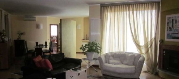 Villa de 4 divisões em Albuzzano, Italy N.º 71826 11