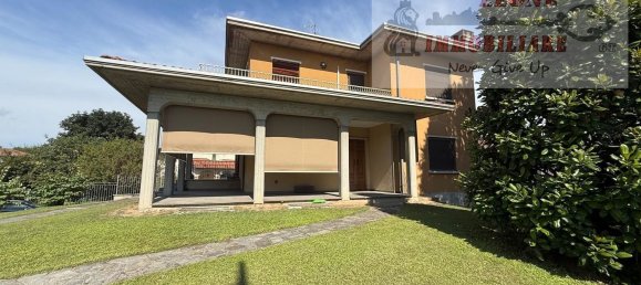 9 rooms Villa in Marzano, Italy No. 258838 7