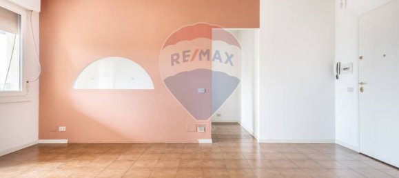 Квартира с 3 спальнями в Рим, Италия № 58240 5