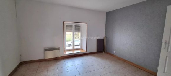 3 Schlafzimmer Haus in Chalvraines, France, Nr. 210118 9