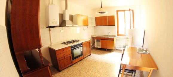 7 rooms Apartment in Fabriano, Italy No. 88596 17