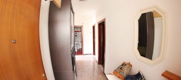 7 rooms Apartment in Fabriano, Italy No. 88596 4
