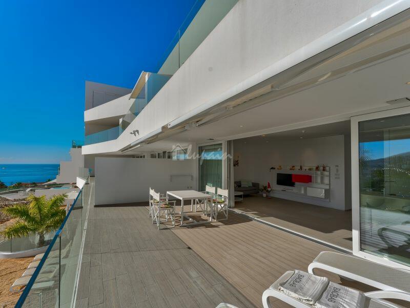 1 bedroom Apartment in Adeje, Spain No. 17977