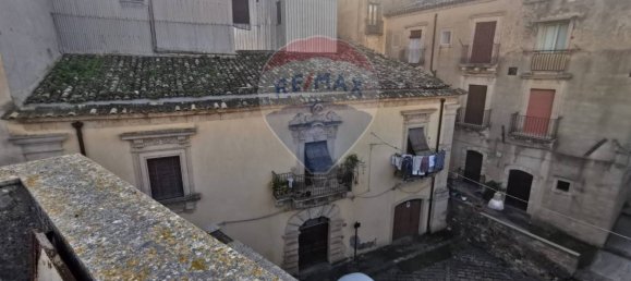 2 bedrooms House in Militello in Val di Catania, Italy No. 63974 47