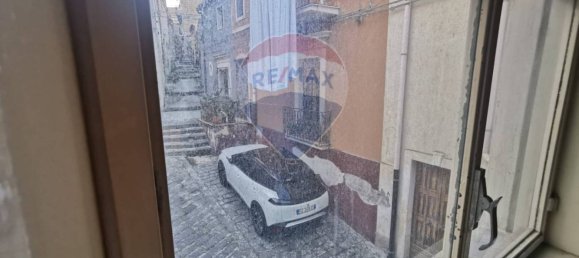 2 bedrooms House in Militello in Val di Catania, Italy No. 63974 28