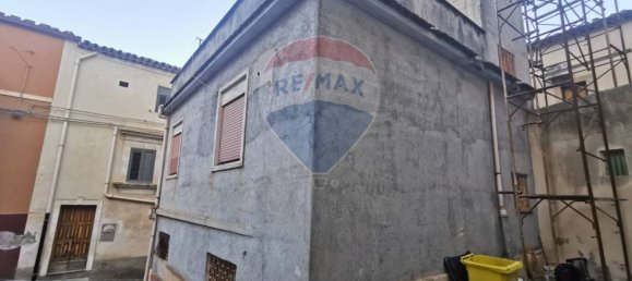 2 bedrooms House in Militello in Val di Catania, Italy No. 63974 2