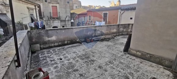 2 bedrooms House in Militello in Val di Catania, Italy No. 63974 38