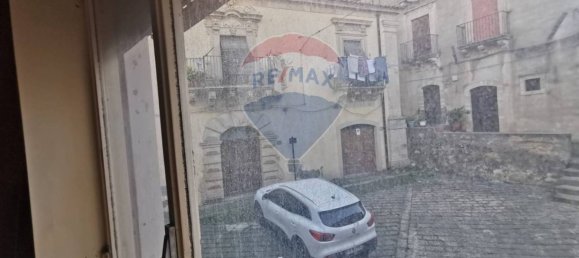 2 bedrooms House in Militello in Val di Catania, Italy No. 63974 27