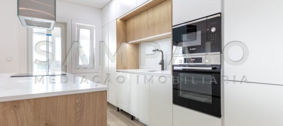 3 bedrooms Apartment in Fanzeres, Portugal No. 81636 2