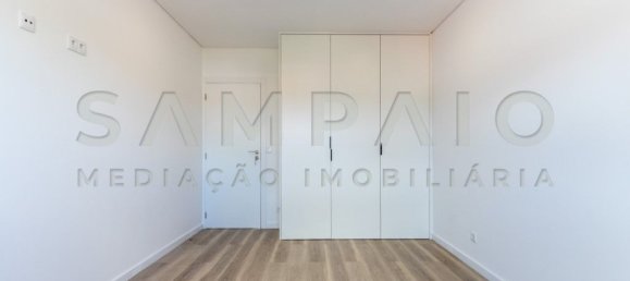 3 bedrooms Apartment in Fanzeres, Portugal No. 81636 9