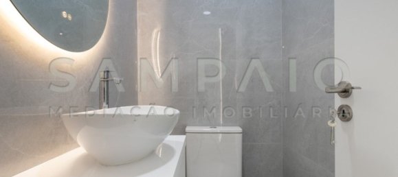 3 bedrooms Apartment in Fanzeres, Portugal No. 81636 34