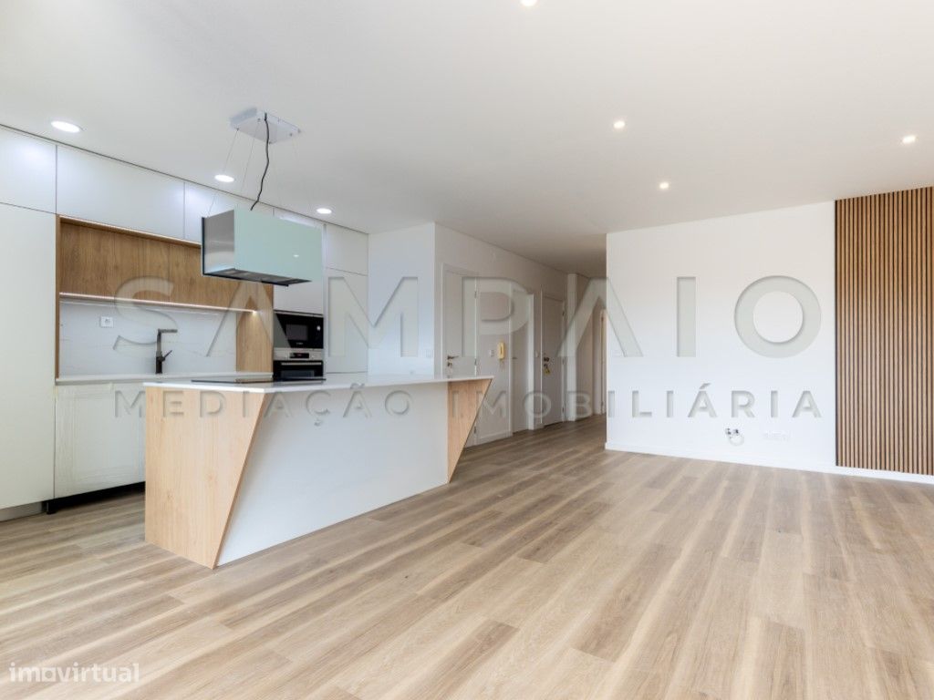 3 bedrooms Apartment in Fanzeres, Portugal No. 81636