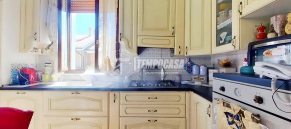 2 bedrooms Apartment in Seregno, Italy No. 309430 9