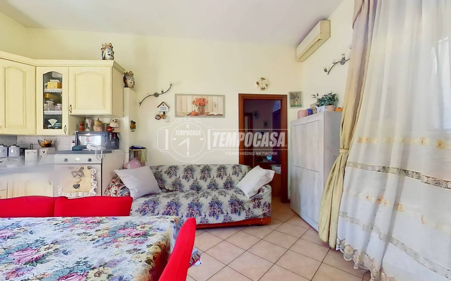 2 bedrooms Apartment in Seregno, Italy No. 309430
