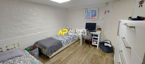 Casa de 5 dormitorios en Argenteuil, France No. 139207 13