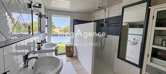 3 bedrooms House in Manosque, France No. 303374 6