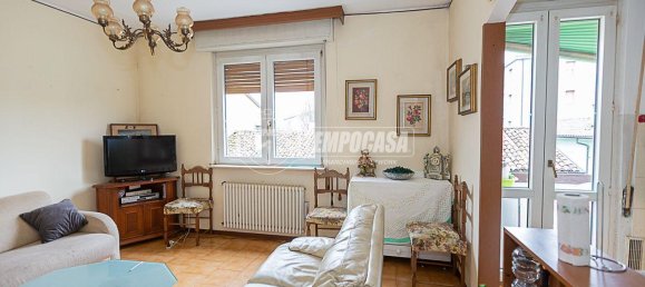 Apartamento de 3 habitaciónes en Casalpusterlengo, Italy No. 13769 3