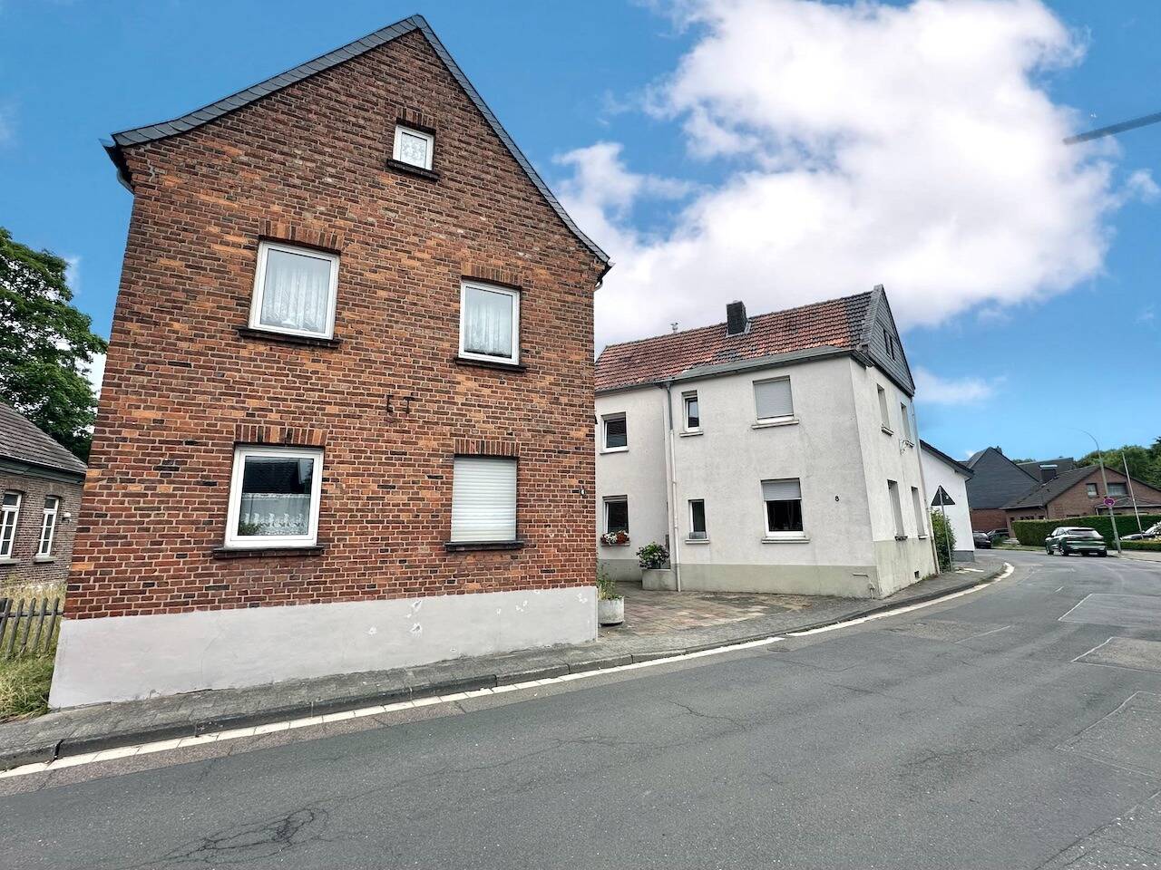 4 bedrooms Townhouse in Neuss, Germany No. 260318