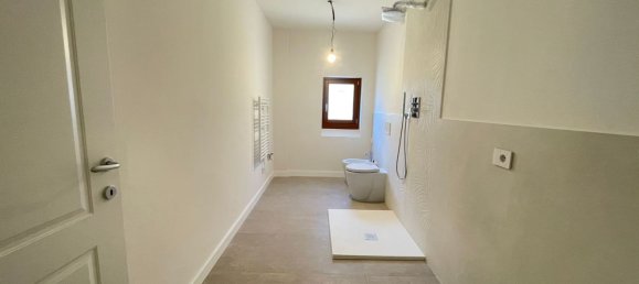Apartamento de 8 dormitorios en Florence, Italy No. 348022 17