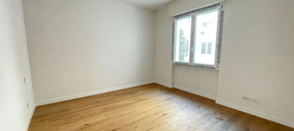 Apartamento de 8 dormitorios en Florence, Italy No. 348022 19
