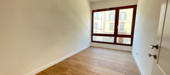 Apartamento de 8 dormitorios en Florence, Italy No. 348022 23