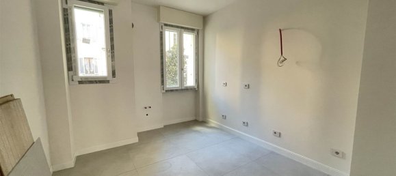 Apartamento de 8 dormitorios en Florence, Italy No. 348022 13