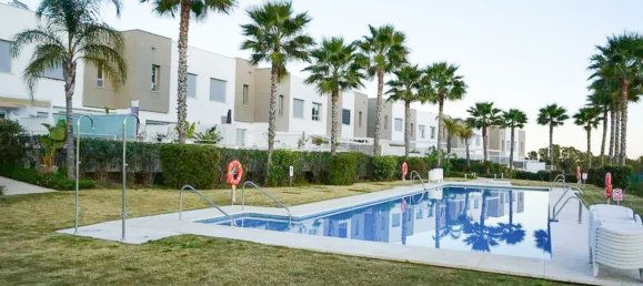 3 bedrooms Townhouse in Estepona, Spain No. 144927 22