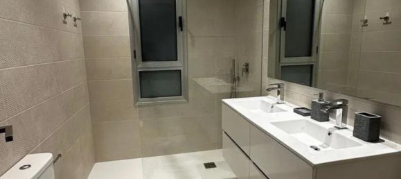 3 bedrooms Townhouse in Estepona, Spain No. 144927 17