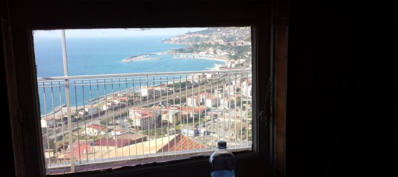 Дуплекс с 8 комнатами в Четраро, Италия № 256795 2