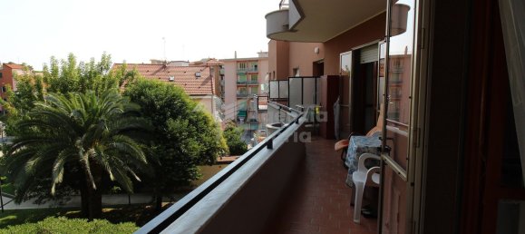 2-salle Appartement à Ceriale, Italy No. 296055 20