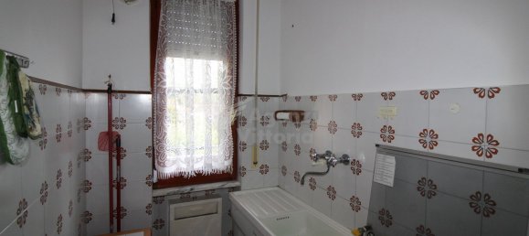 2-salle Appartement à Ceriale, Italy No. 296055 7