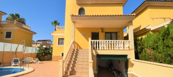4 bedrooms House in Alicante, Spain No. 160275 3