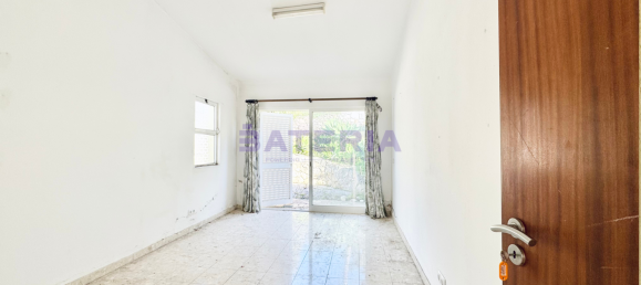 5 bedrooms Villa in Loule, Portugal No. 101150 9